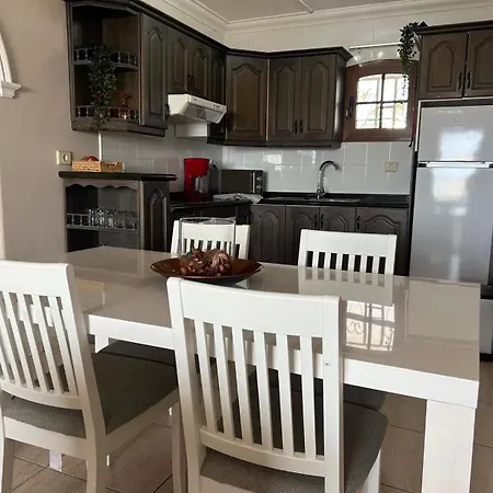 Apartment 3a La Cumbra *